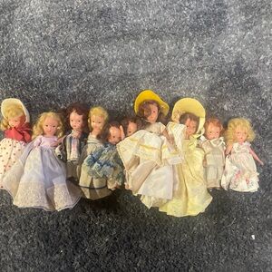 10 Story Book dolls